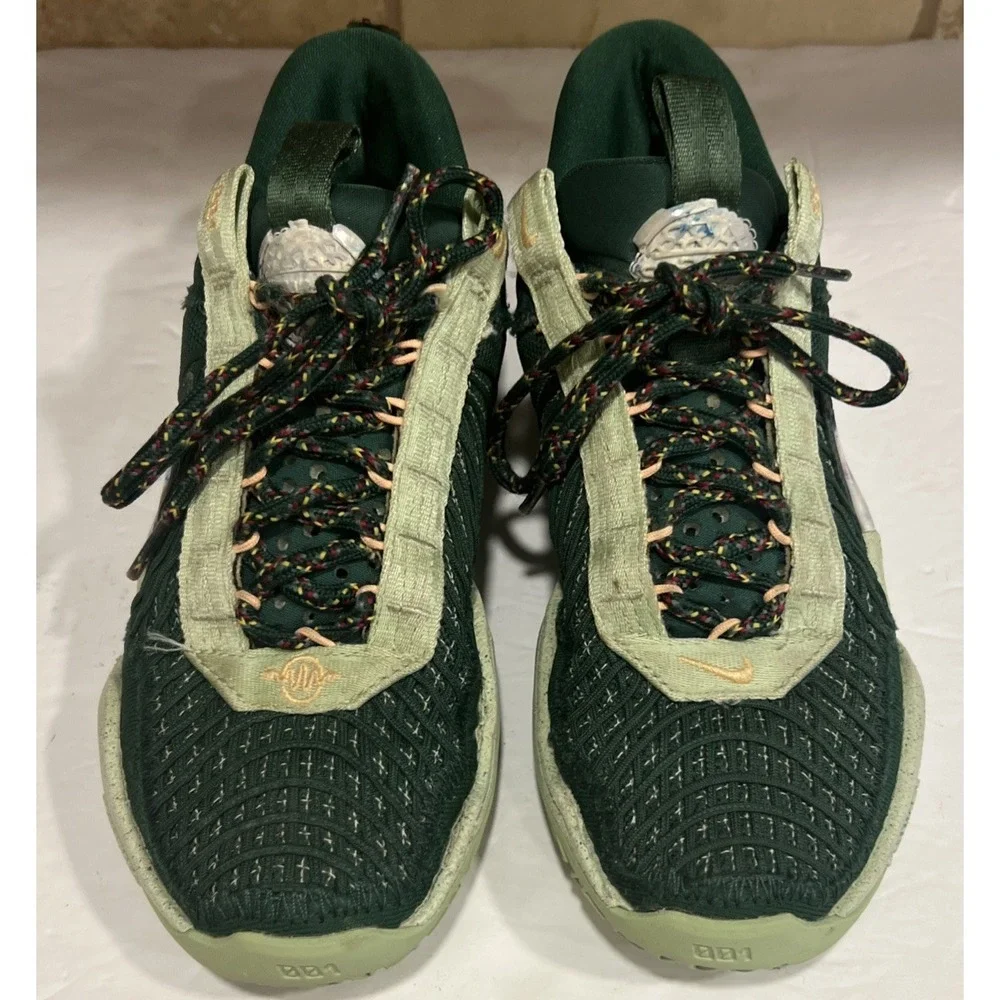 Nike Cosmic Unity TB Gorge Green Honeydew Team Bank DM4426 300 Size 5 Sneakers